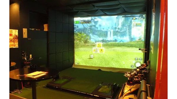 e-SPORTS&GOLF BAR Viva 3