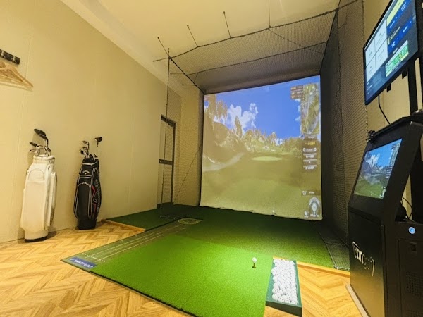 インドアゴルフ SMART GOLF 段原広大病院前 4