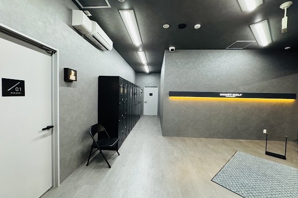 インドアゴルフ SMART GOLF 鷹野橋交差点前 2