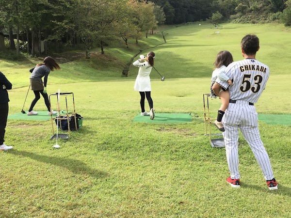上本町駅前 ゴルフスクール 4