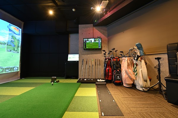 zaza GOLF STUDIO 2