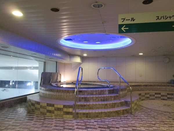 コナミスポーツクラブ ゴルフアカデミー 2