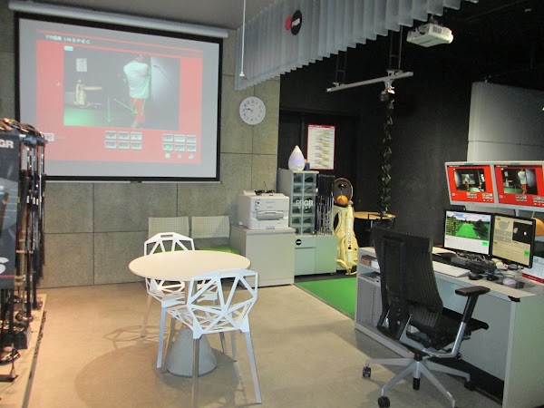 コナミスポーツクラブ ゴルフアカデミー 4