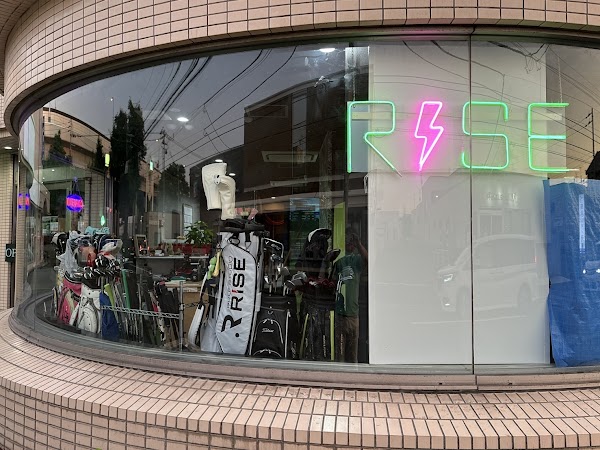 GOLF STUDIO RISE 3