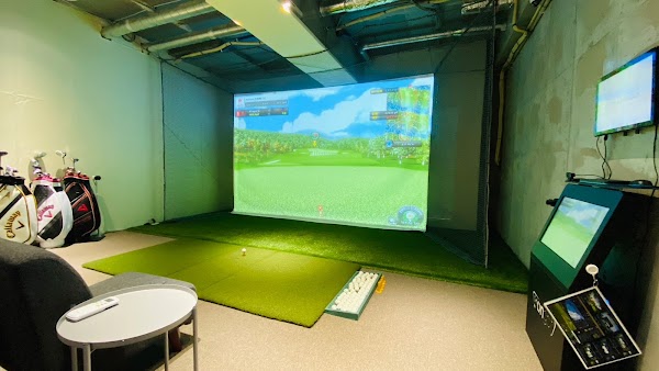 インドアゴルフ SMART GOLF 東新宿店 2