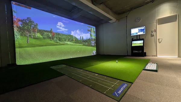 インドアゴルフ SMART GOLF 鳥飼大濠西 2