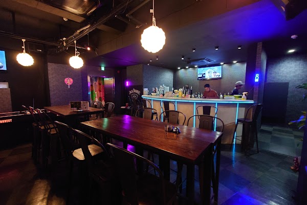 アミューズメント＆GOLF BAR Greenie（グリーニー） 3