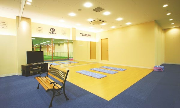 つるやゴルフスクール福岡 2