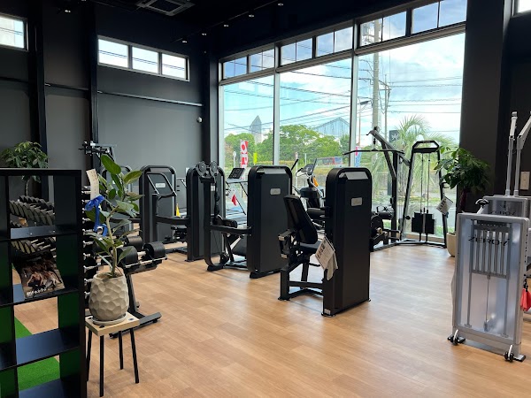 ゴルフ＆トレーニングジム Alive（アライブ） 3