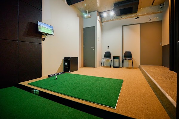オッジゴルフ夙川 (24時間営業・インドアゴルフ) 4