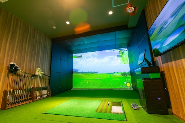 LoungeRange 大塚｜会員制インドアゴルフ場・シミュレーションゴルフ場 2