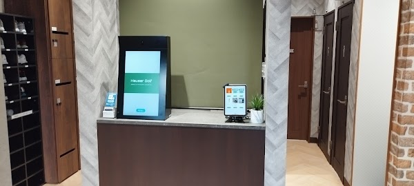 Hauser Golf｜長崎市元船町のインドアゴルフ練習場 4