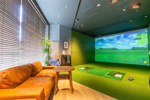 Lounge Range 戸越｜会員制インドアゴルフ場・シミュレーションゴルフ場 2
