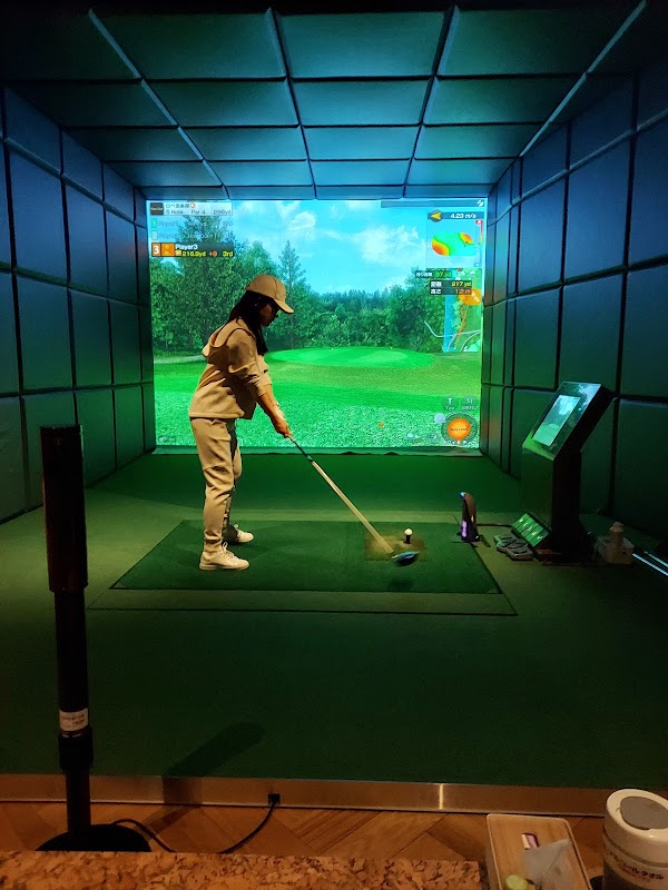 マイゴルフレンジ 恵比寿店(室内ゴルフ練習場) 3