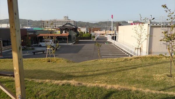 プチレジャータウン「グルスポわかやま」