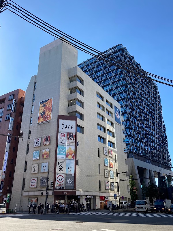 ゴルフスクール サンクチュアリ 池袋駅前店 4