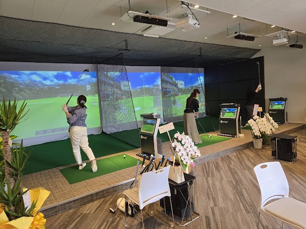 インドアゴルフ練習場 SWING24/7 荒川沖東店