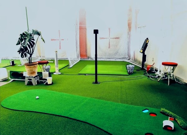 ＮＳゴルフスクール秋葉原スタジオ インドアゴルフ 2