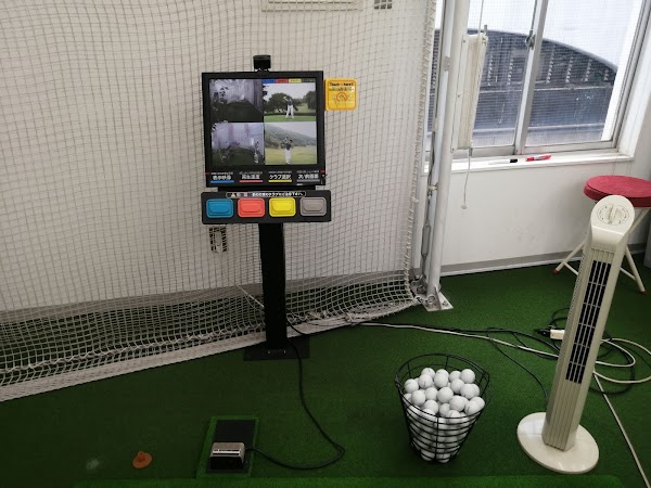 ＮＳゴルフスクール秋葉原スタジオ インドアゴルフ 5