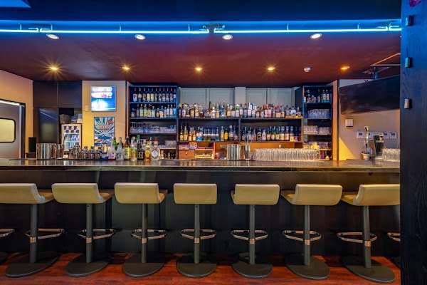 AMUSEMENT BAR IMPACT