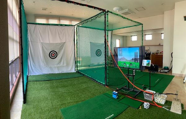 室内ゴルフ練習場スポット 2