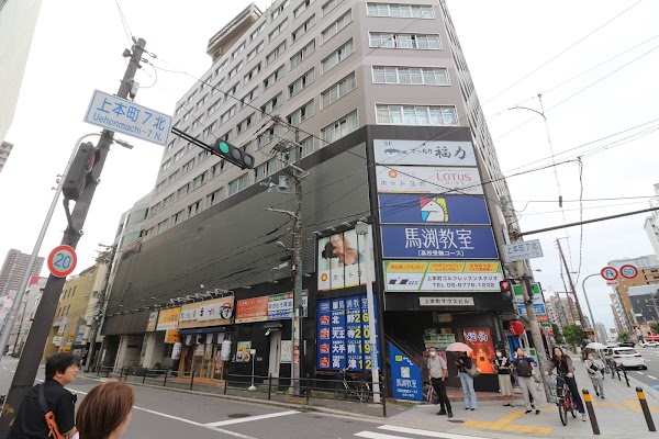 上本町ゴルフレッスンスタジオ