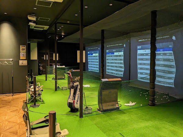 【 ゴルフスクール 】 チキンゴルフ 横浜店