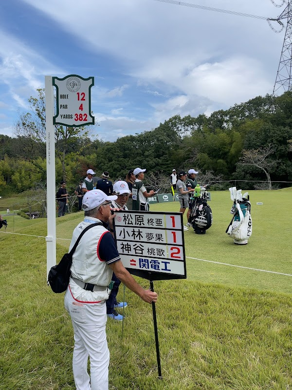 5UNDERS GOLF RANGE(最先端室内ゴルフ) 4