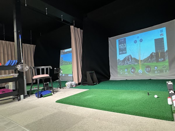 a Golf Studio 4