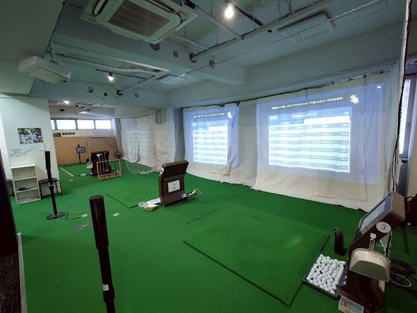 ワイズワンゴルフスクエア 西葛西店 ゴルフスクール レッスン インドアゴルフ 3