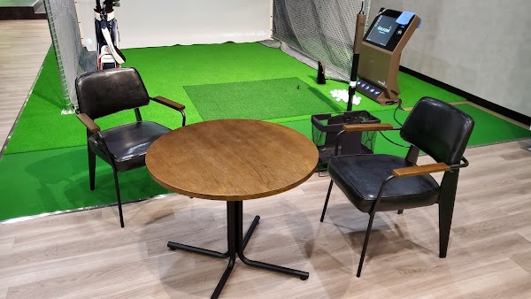 【 ゴルフスクール 】 チキンゴルフ 心斎橋店 4