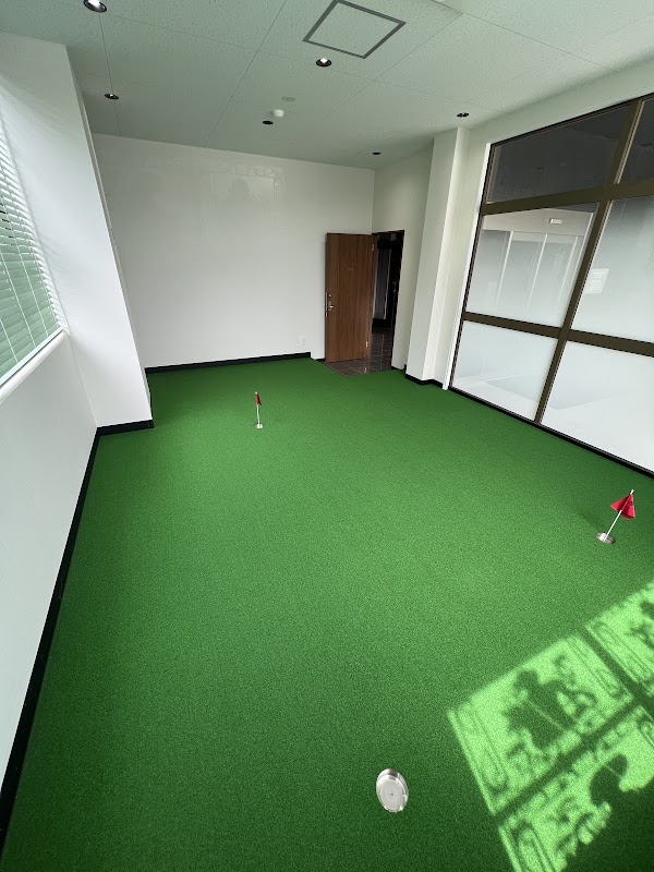 インドアゴルフ練習場 バーディ戸塚 3