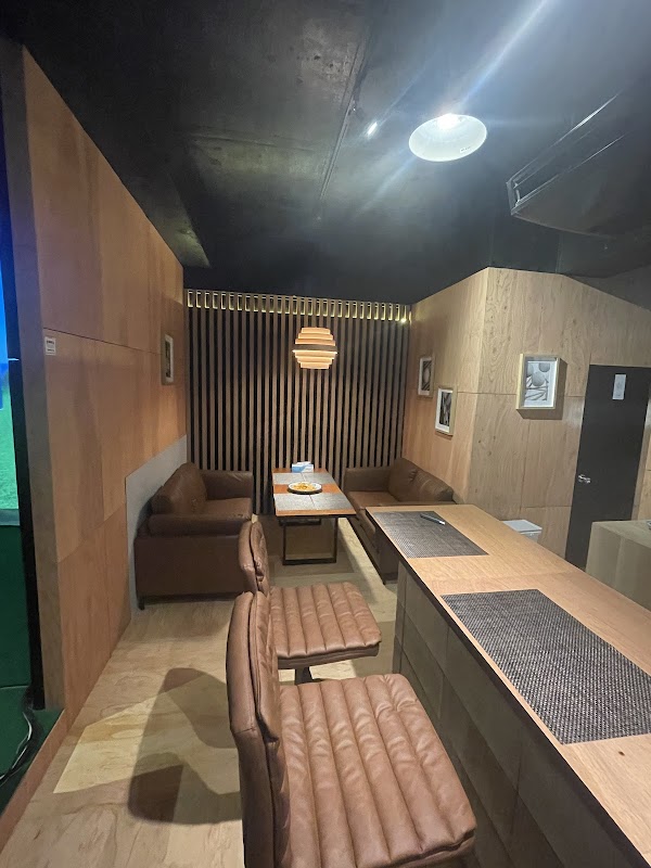 インドアゴルフキューブイーグル 2