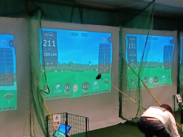 インドアゴルフ練習場スキマゴルフ菊川店 4