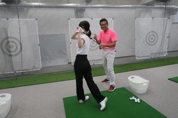 堺東駅前ゴルフスクール 2