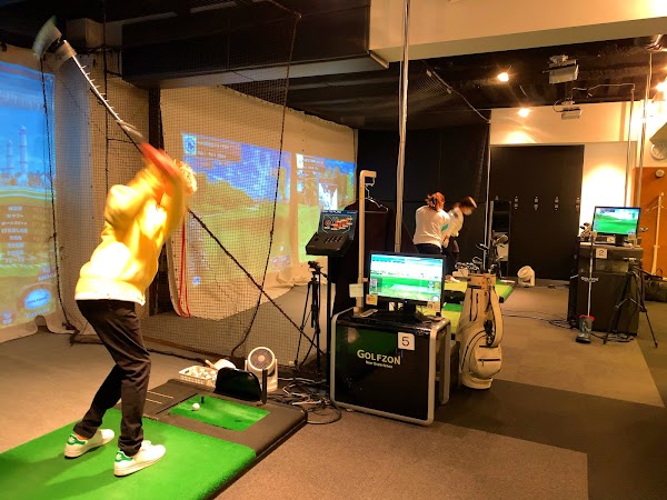 ゴルフワールド自由が丘 5
