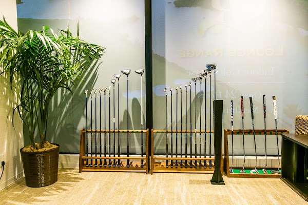 Lounge Range 成城学園前（ラウンジレンジ）｜会員制インドアゴルフ場・シミュレーションゴルフ場 3