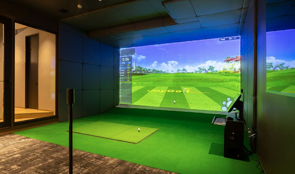 FIRST THE GOLF ゴルフ室内練習場 京都駅 2