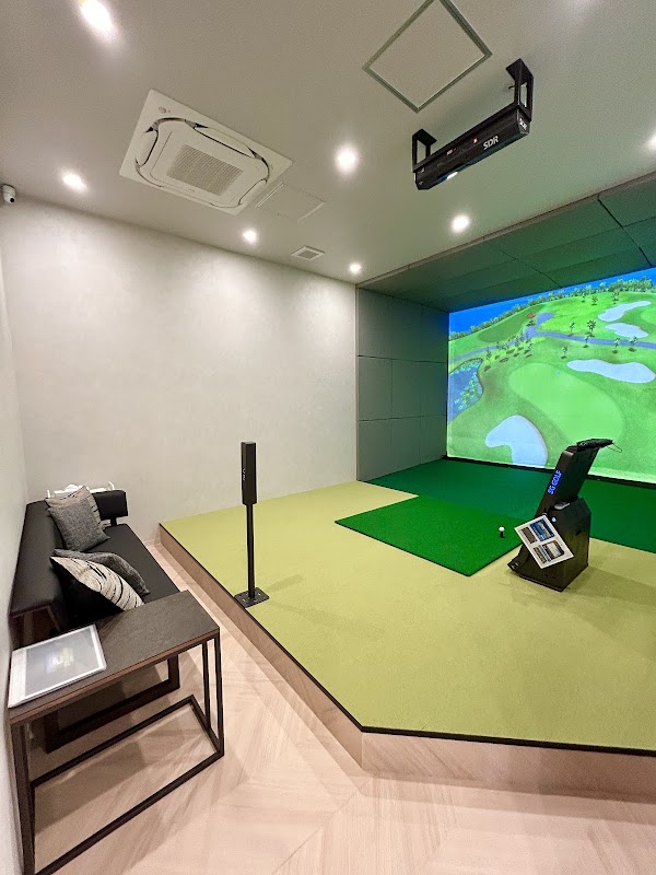 HYPU PRIVATE GOLF LOUNGE