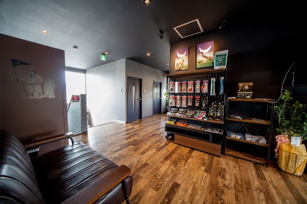 i8 GOLF&FITNESS インドアゴルフ練習場 4