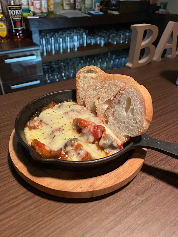 GOLF & DARTS BAR Dee 2