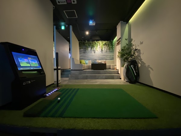 Cafe＆Bar RESORT GOLF＆DARTS 3