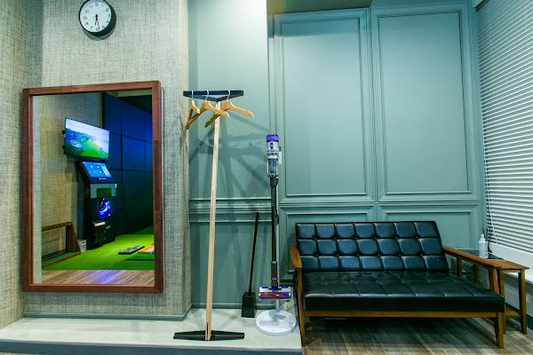 LoungeRange 二子玉川｜会員制インドアゴルフ場・シミュレーションゴルフ場 5