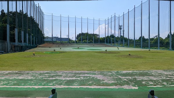 前山ゴルフセンター