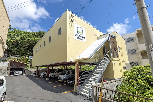 ゴルフスペース沖縄本店 2