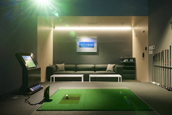 ZENGOLF LOUNGE