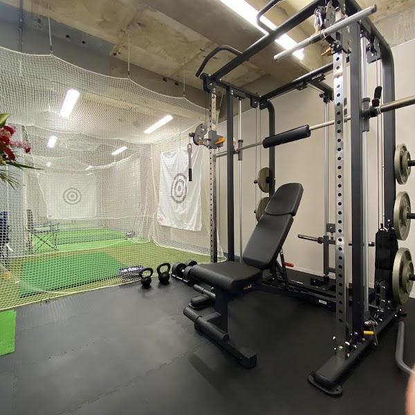 AZZURRO GOLF & FIT ／ アズーロ ゴルフ&フィット 藤沢 2