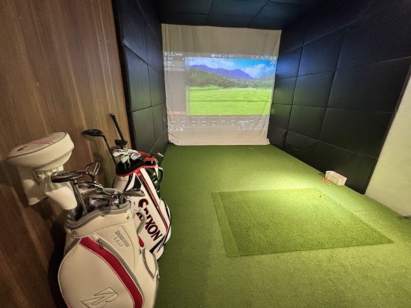 六本木BIRDIE Golf studio&bar 4